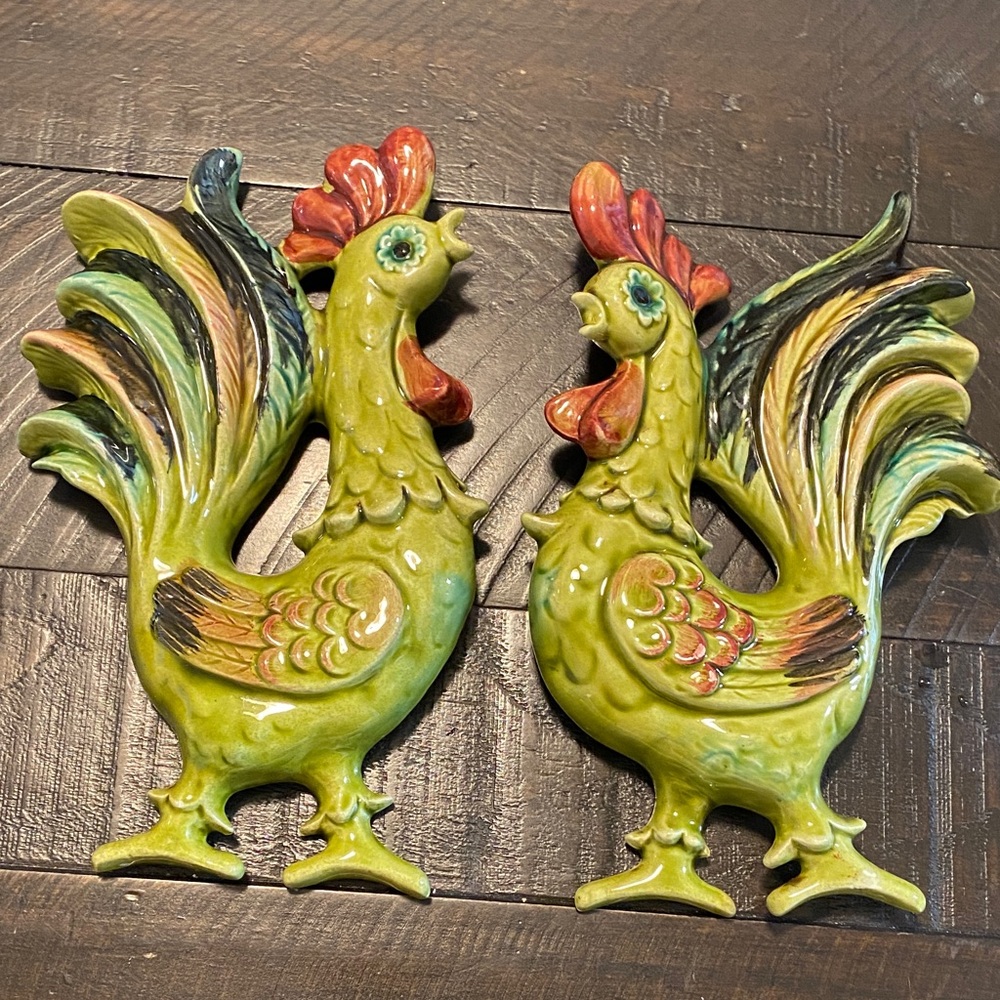 Lefton Green Roosters Ceramic Wall Decor 4381